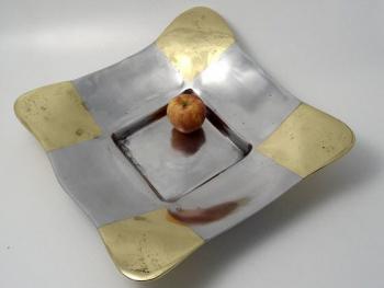 Quadratische Schale - A083